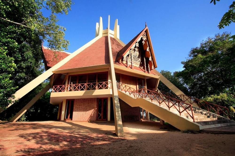 The Sanctum Spring Beach Resort Varkala Bagian luar foto
